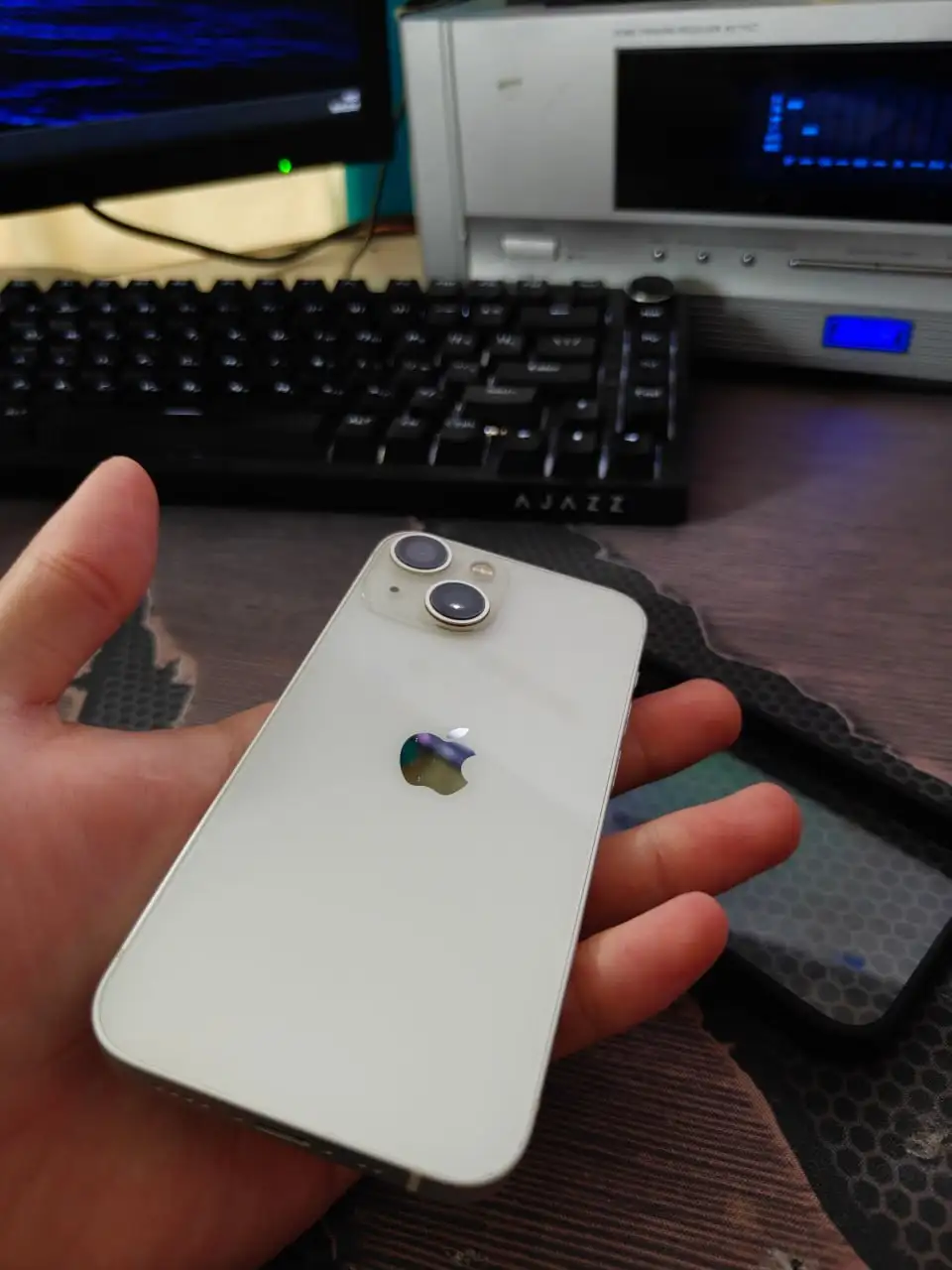 Продам iPhone 13 mini - Смартфоны (Электроника) в Саранск