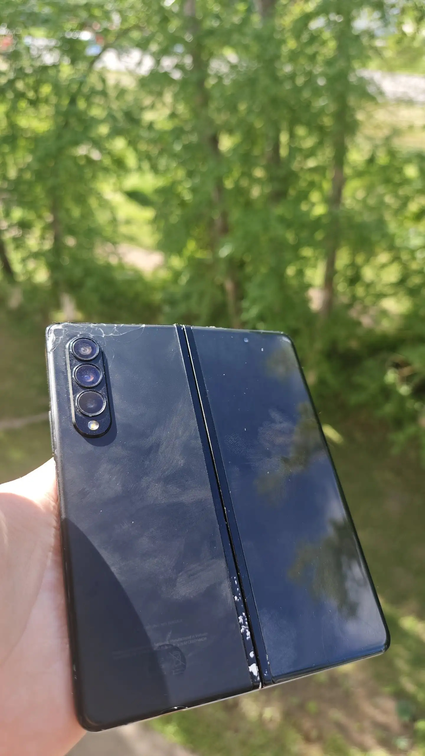 Samsung Galaxy Z Fold 3 5G 256GB с дефектами - Смартфоны и гаджеты (Электроника) в Саранск