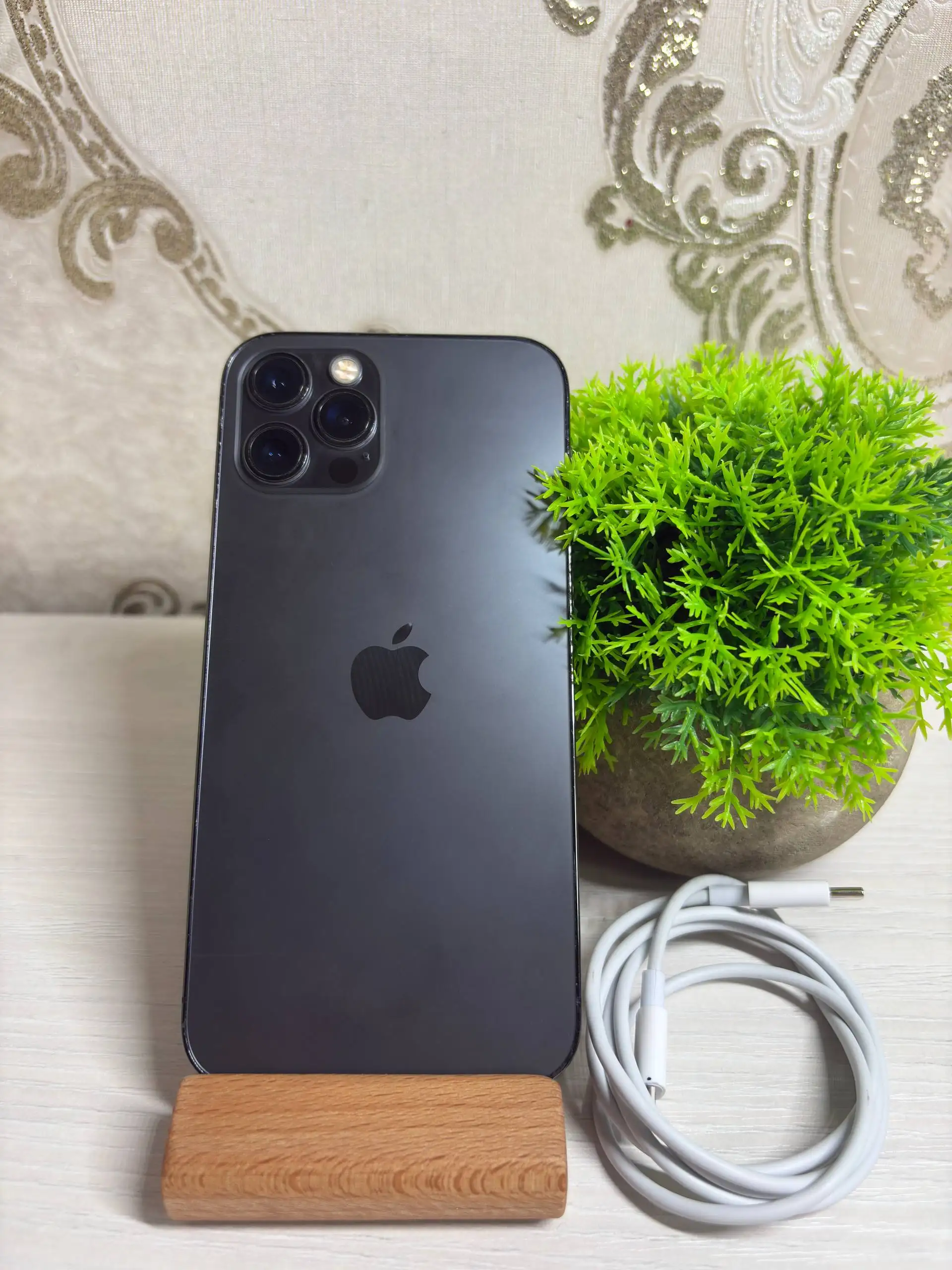 iPhone 12 Pro 256 ГБ в идеальном состоянии - Смартфоны (Электроника) в Саранск