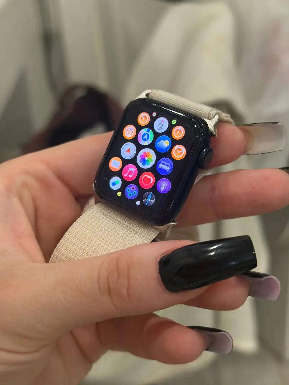 Apple Watch SE 2 с царапинами - Умные часы (Электроника) в Саранск