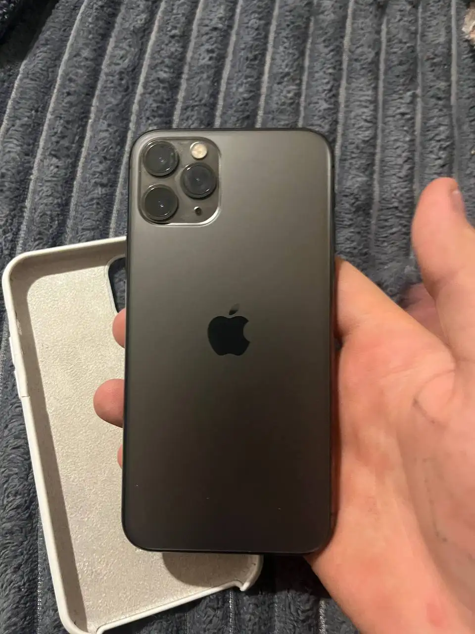 Продажа iPhone 11 Pro и iPhone 13 - Мобильные телефоны (Электроника) в Саранск