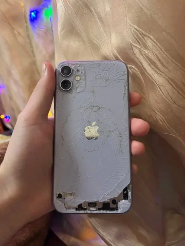 iPhone 11 128GB с дефектами - частное объявление в Саранск