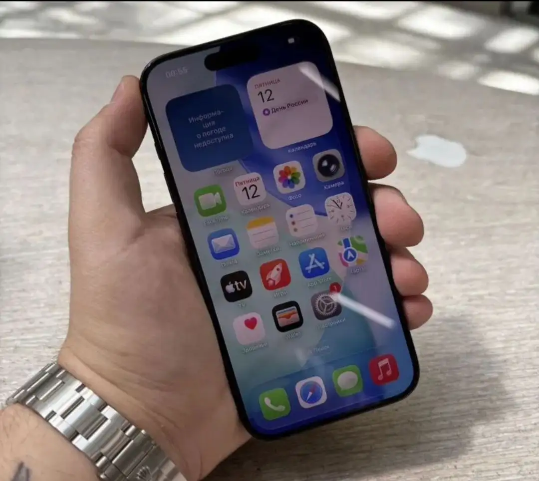 iPhone 15 Pro 128GB - Мобильные телефоны (Электроника) в Саранск