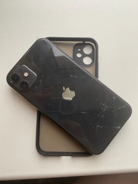 Обмен iPhone 11 на Android - Наушники в Саранск