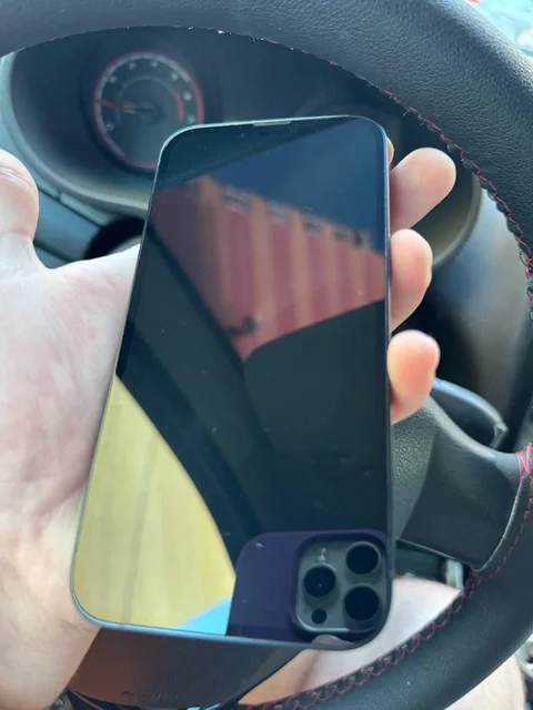 Продажа iPhone 13 и iPhone 11 - частное объявление в Саранск