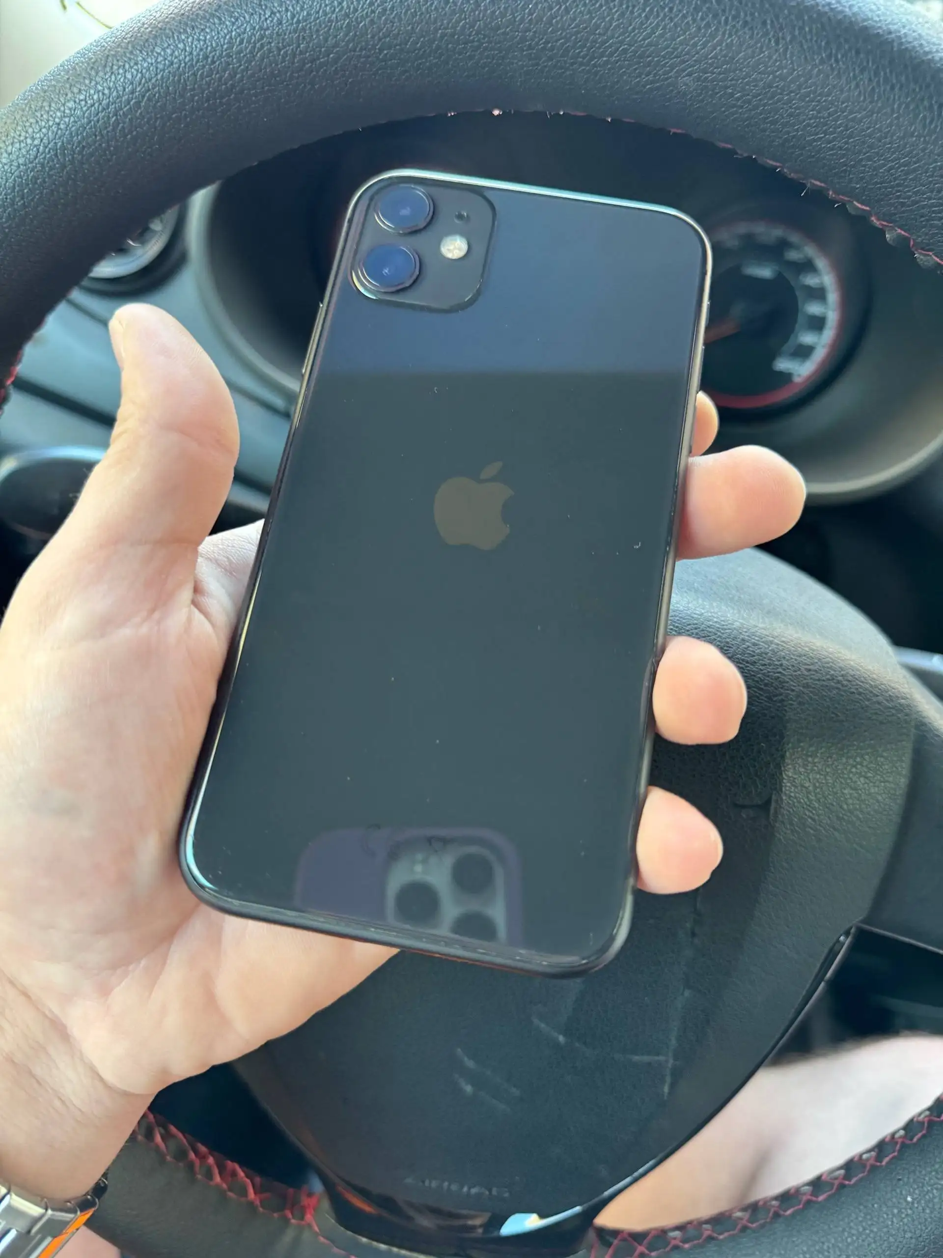 Продажа iPhone 13 и iPhone 11 - Смартфоны (Электроника) в Саранск