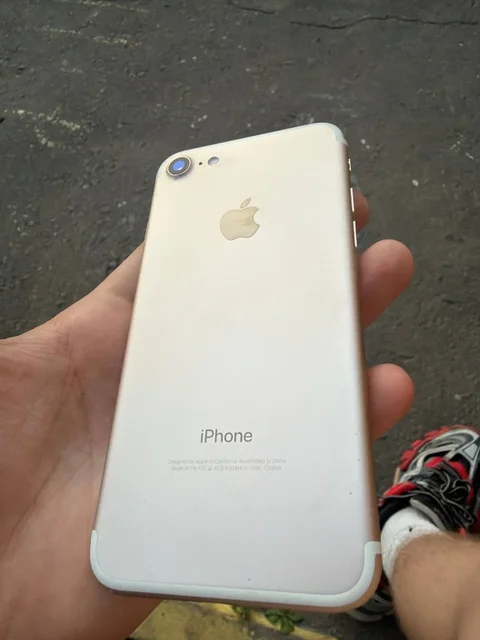 iPhone 7 128GB - Электроника в Саранск