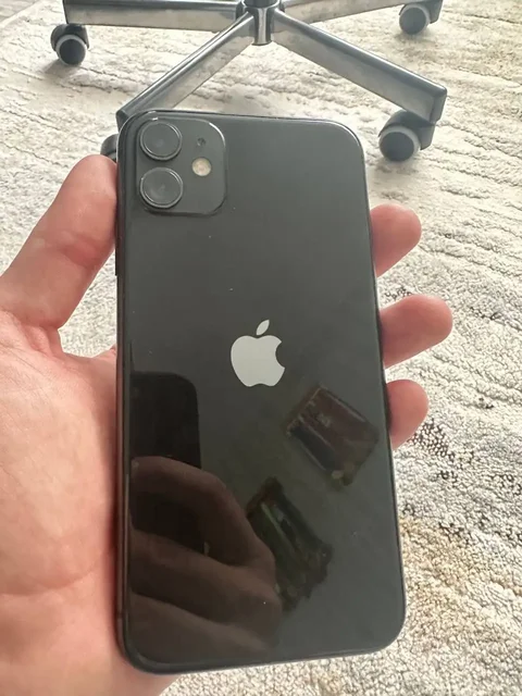 iPhone 11 с 73% акб - частное объявление в Саранск