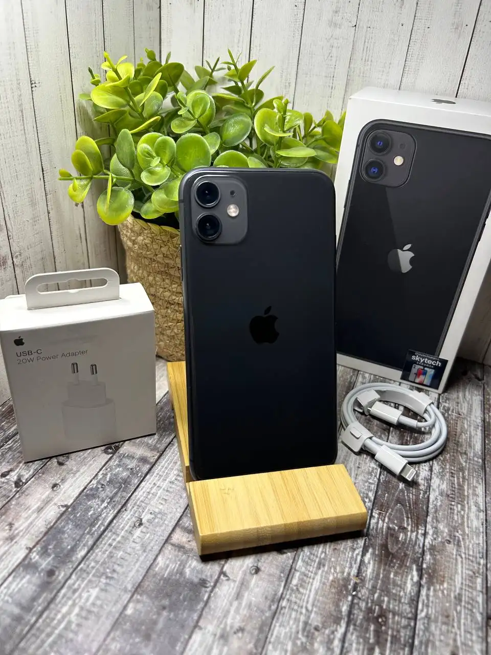 iPhone 11 128GB - Смартфоны и телефоны (Электроника) в Саранск
