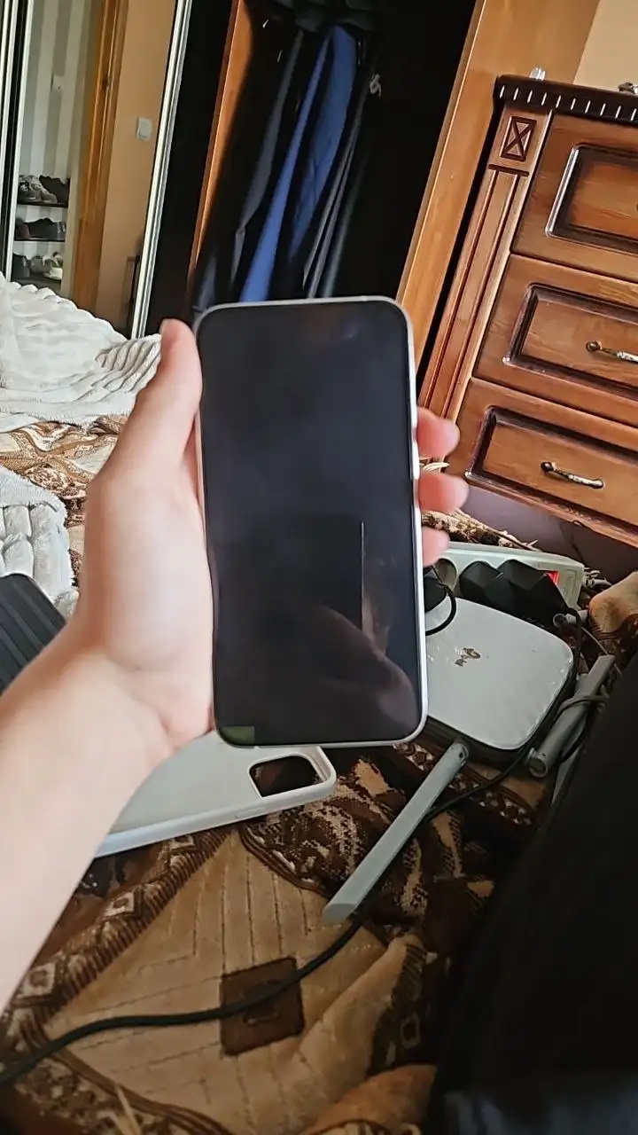Продам iPhone 13 Pro 512GB и Samsung Z Flip 5 - Смартфоны (Электроника) в Саранск