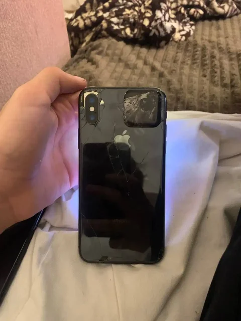Продам iPhone 3к - Смартфоны и планшеты в Саранск
