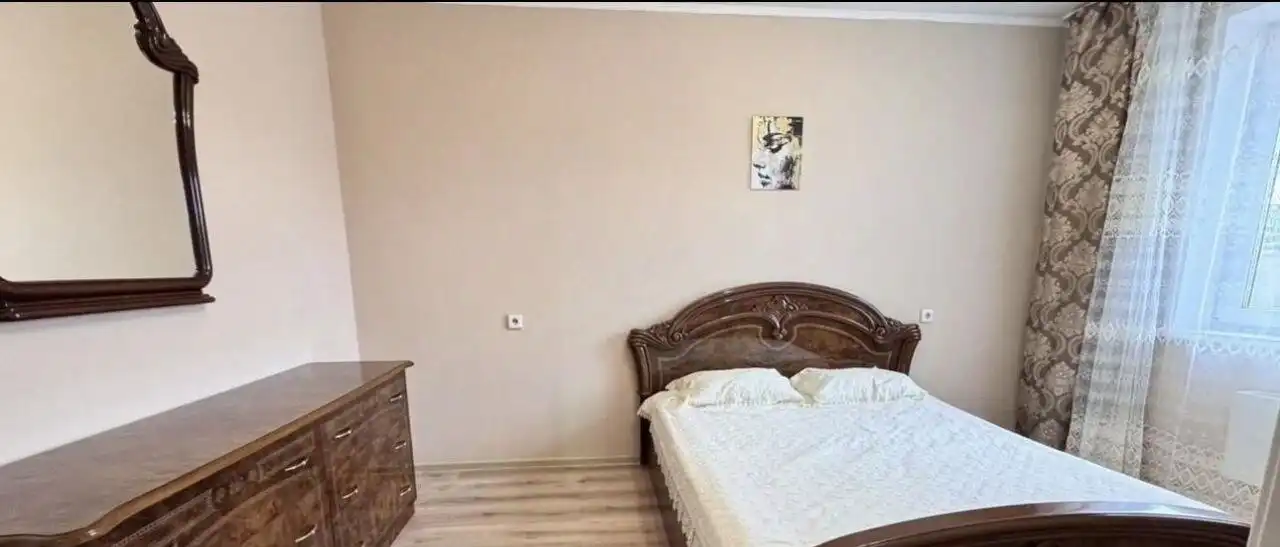 Сдается двухкомнатная квартира в Красноярске, Шумяцкого 7Г