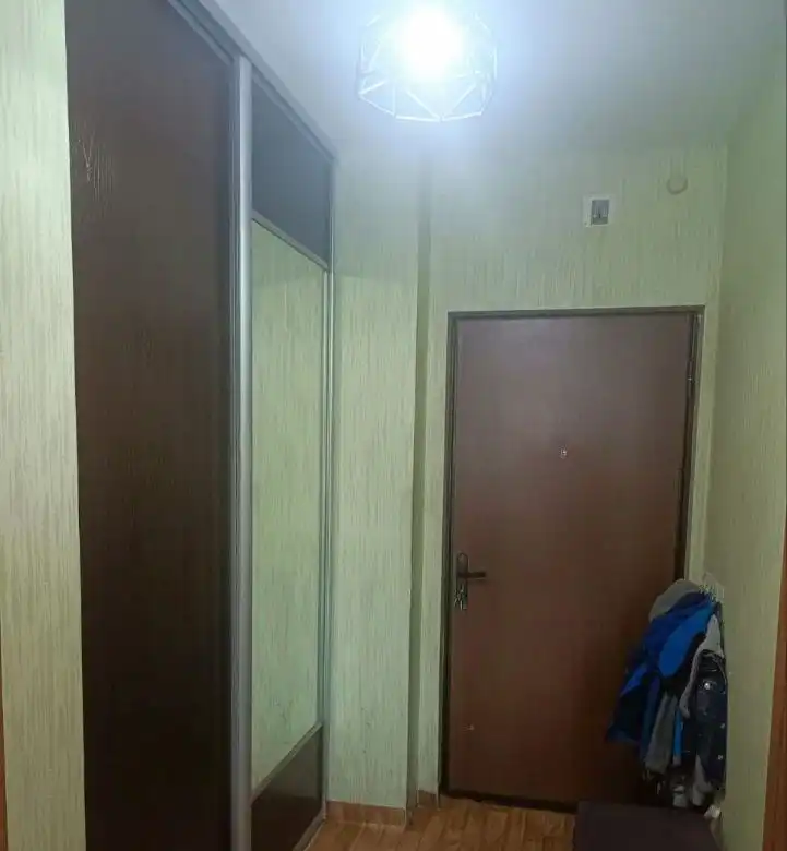 Сдается однокомнатная квартира на Судостроительной 157 в Красноярске