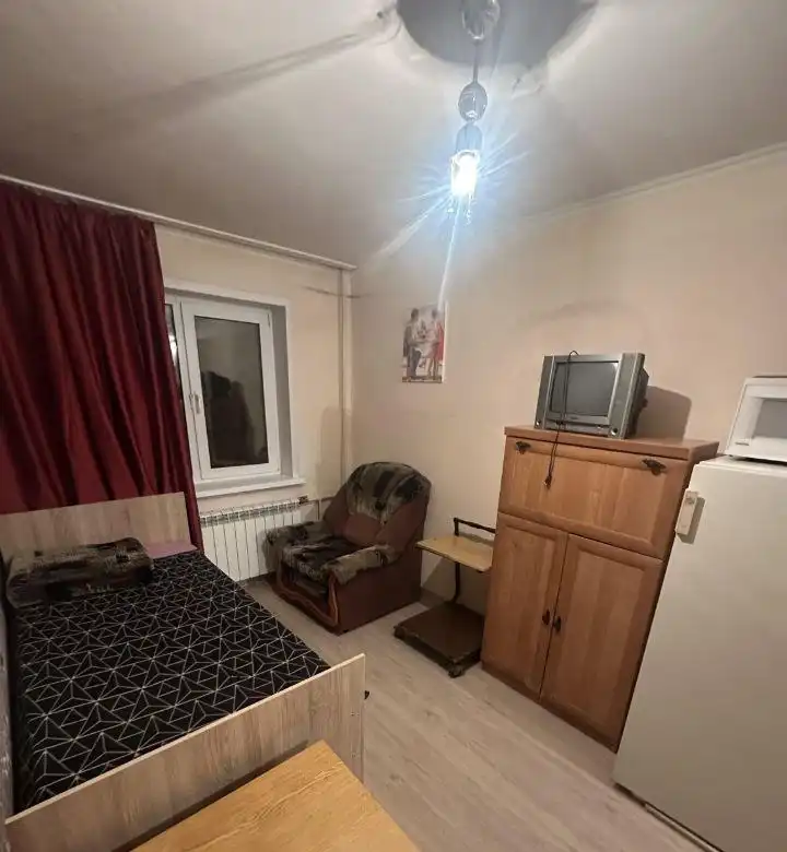 Сдается однокомнатная квартира 14м² на Устиновича 30