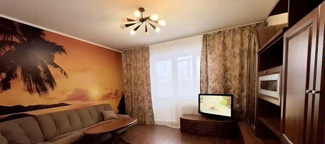 Сдается двухкомнатная квартира на Шумяцкого 7Г