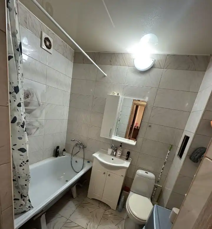 Сдается однокомнатная квартира в мкр. Солнечный