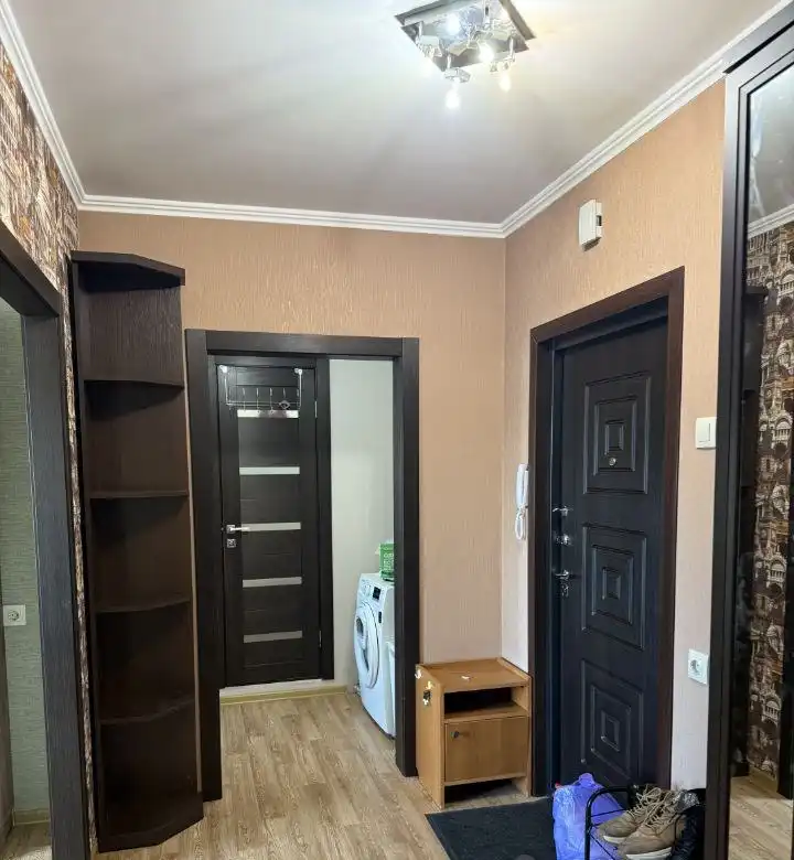 Двухкомнатная квартира в Покровском/Центральном районе Красноярска