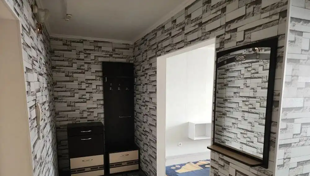 Сдается однокомнатная квартира на Соколовской 70 - Аренда квартир (Недвижимость) в Красноярск