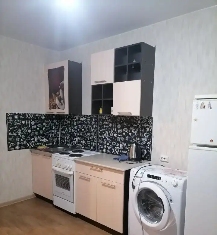 Сдается однокомнатная квартира в Октябрьском районе - Аренда квартир (Недвижимость) в Красноярск