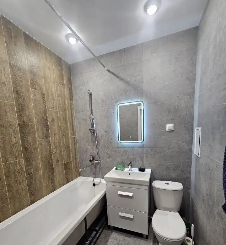 Сдается двухкомнатная квартира в Красноярске - Аренда квартир (Недвижимость) в Красноярск