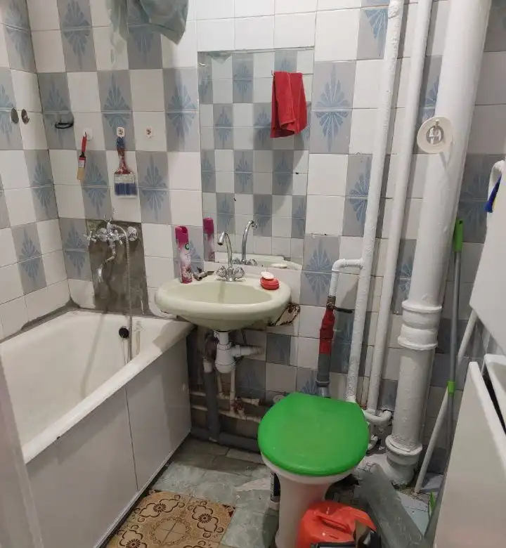 Аренда двухкомнатной квартиры в районе БСМП-ГорДК - Аренда квартир (Недвижимость) в Красноярск