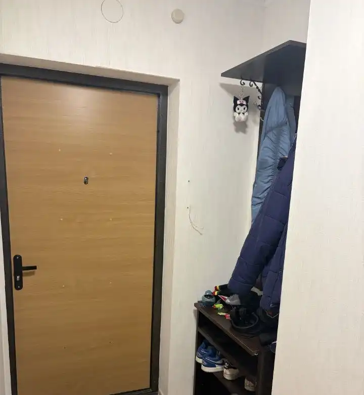 Сдается однокомнатная квартира на Карамзина 6 - Квартиры (Недвижимость) в Красноярск