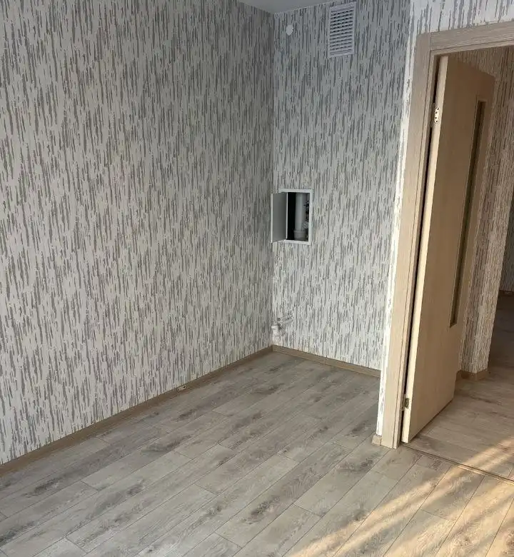 Сдается двухкомнатная квартира в новом доме - Аренда квартир (Недвижимость) в Красноярск