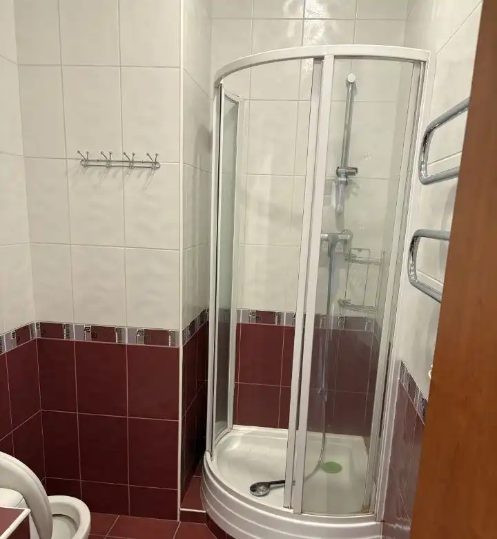 Сдается двухкомнатная квартира на улице Обороны в Красноярске - Аренда квартир (Недвижимость) в Красноярск