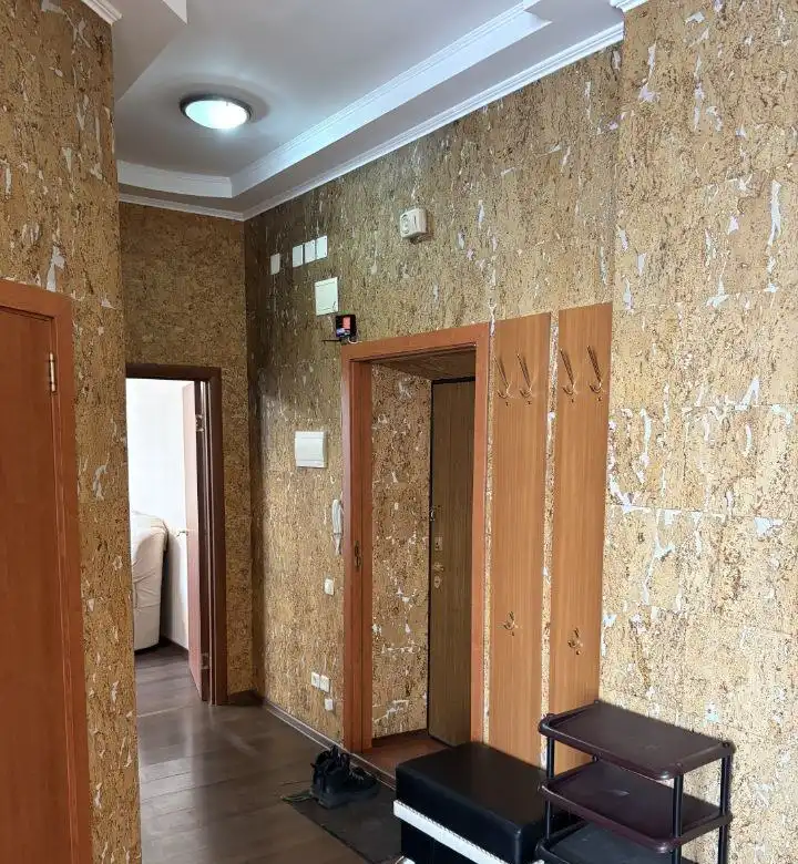 Сдается двухкомнатная квартира на улице Обороны в Красноярске - Аренда квартир (Недвижимость) в Красноярск