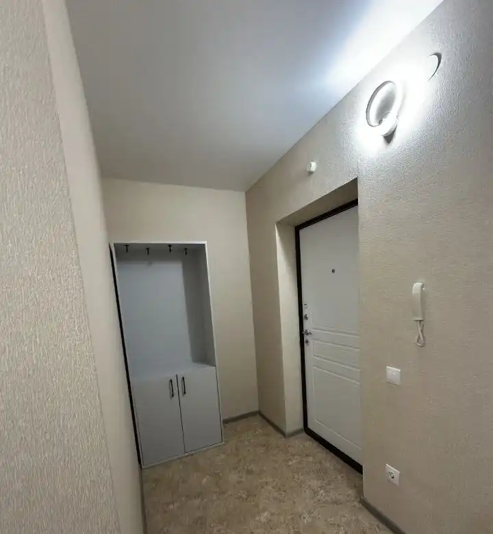 Сдается двухкомнатная квартира в Черемушки/Ленинский районе - Аренда квартир (Недвижимость) в Красноярск