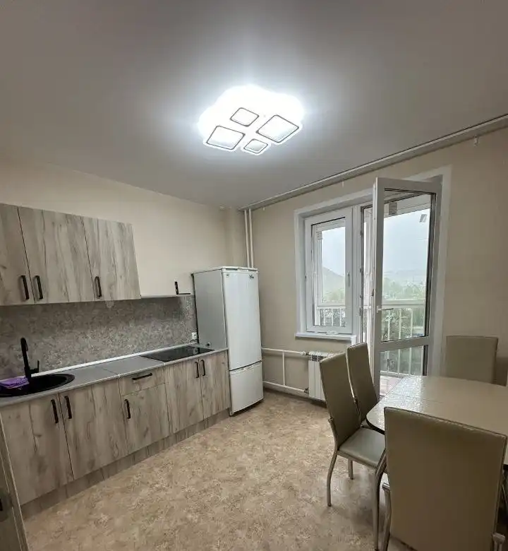 Сдается двухкомнатная квартира в Черемушки/Ленинский районе - Аренда квартир (Недвижимость) в Красноярск