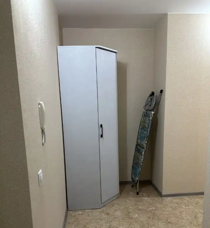 Сдается двухкомнатная квартира в Черемушки/Ленинский районе - Аренда квартир (Недвижимость) в Красноярск