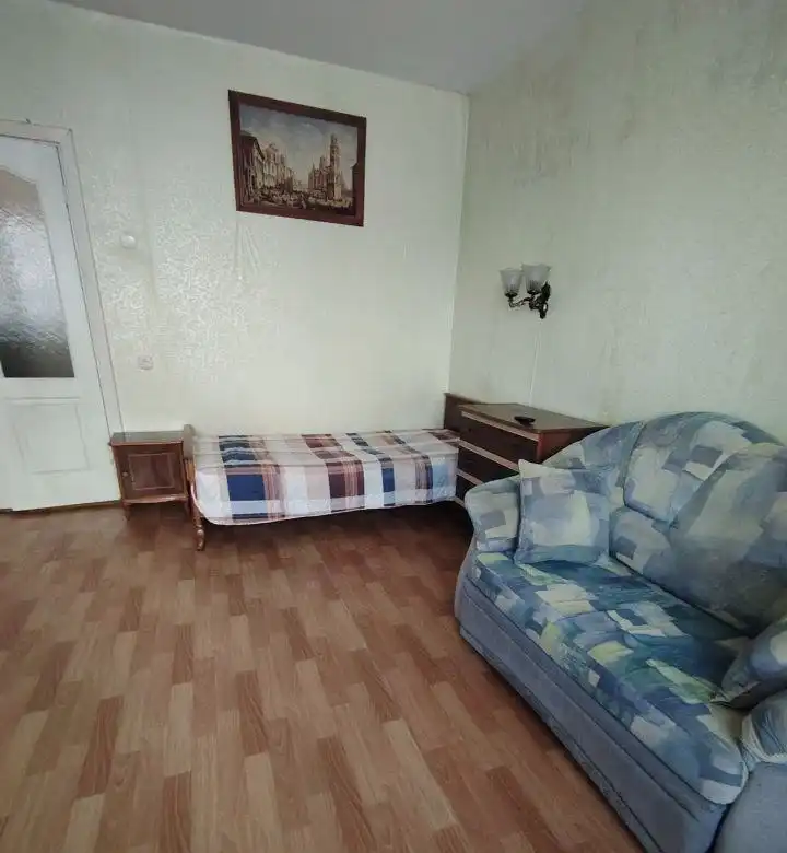 Аренда двухкомнатной квартиры в районе Взлетка, Красноярск - Аренда квартир (Недвижимость) в Красноярск