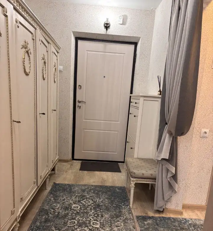 Аренда двухкомнатной квартиры в Кировском районе - Аренда квартир (Недвижимость) в Красноярск