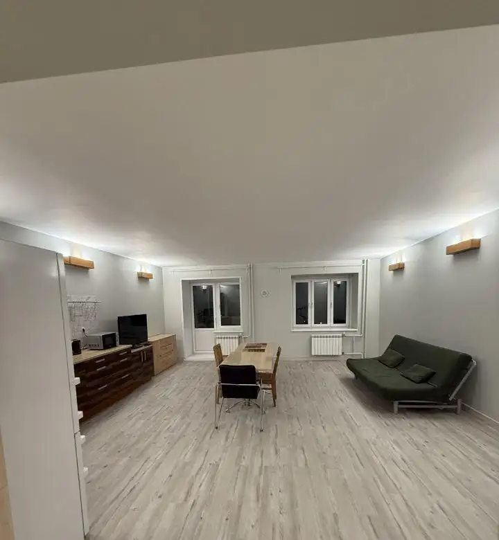 Сдается двухкомнатная квартира в Октябрьском районе - Аренда квартир (Недвижимость) в Красноярск