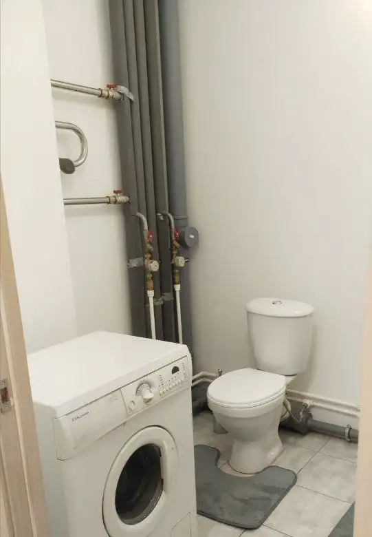 Двухкомнатная квартира в Октябрьском районе - Аренда квартир (Недвижимость) в Красноярск