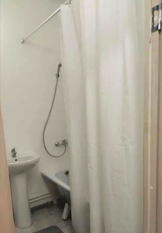 Двухкомнатная квартира в Октябрьском районе - Аренда квартир (Недвижимость) в Красноярск