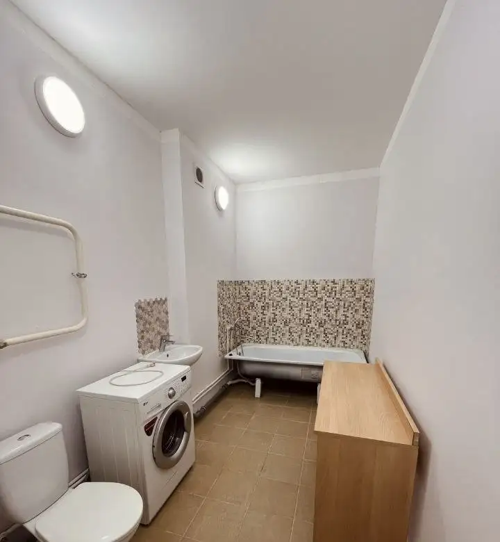 Аренда однокомнатной квартиры на улице Александра Матросова - Аренда квартир (Недвижимость) в Красноярск