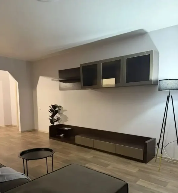 Аренда двухкомнатной квартиры в Красноярске, Октябрьский район - Недвижимость в Красноярск