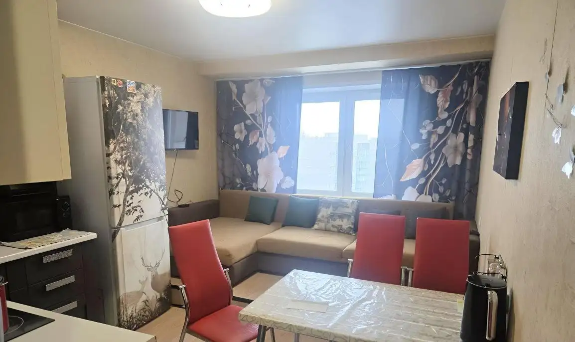 Сдается однокомнатная квартира 43м² на Калинина 185, Октябрьский район - Аренда квартир (Недвижимость) в Красноярск