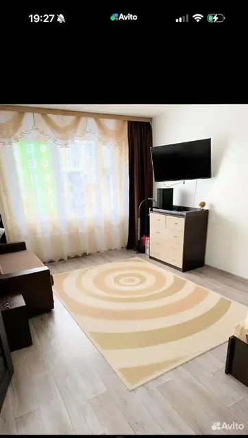 Сдается однокомнатная квартира в микрорайоне Солнечный - Недвижимость в Красноярск