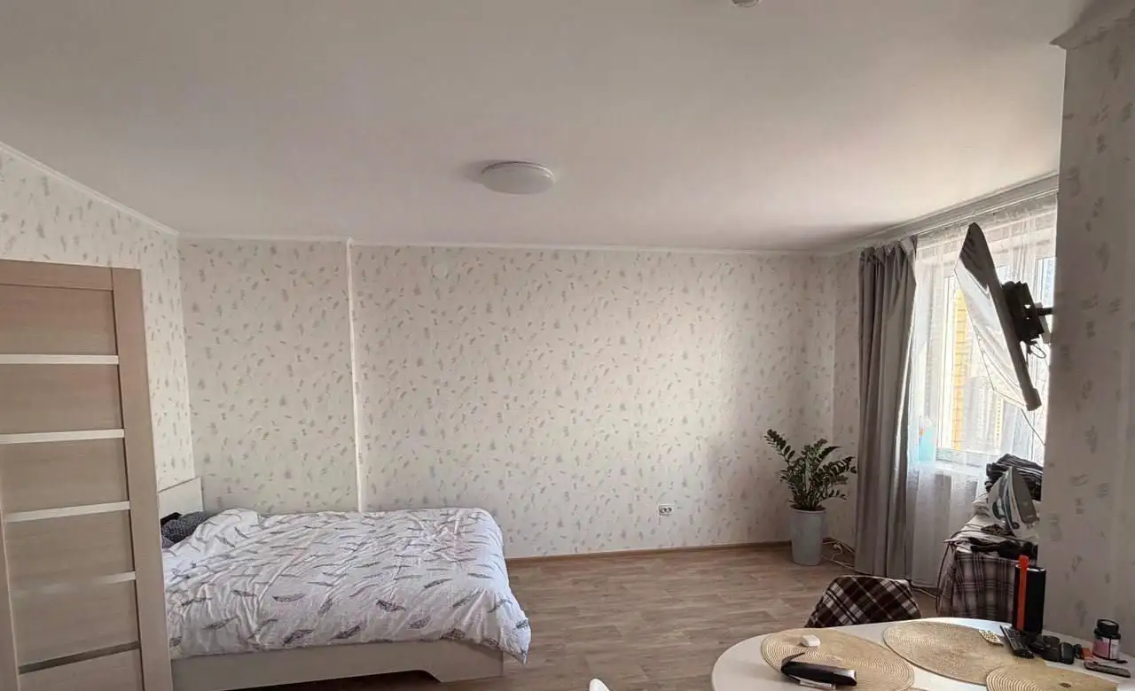 Сдается однокомнатная квартира в Красноярске на Березина 82 - Аренда квартир (Недвижимость) в Красноярск