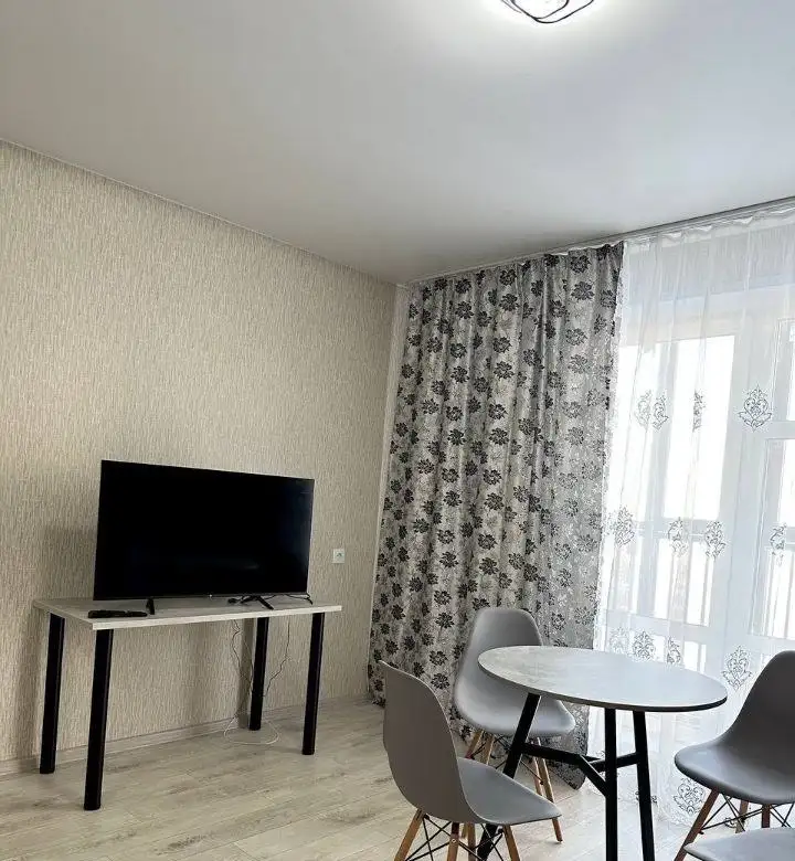 Аренда двухкомнатной квартиры на Аральской 45 - Аренда квартир (Недвижимость) в Красноярск