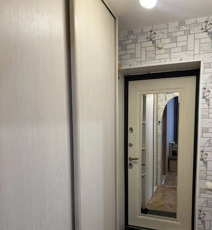 Сдается однокомнатная квартира в мкр. Солнечный, просп. 60 лет Образования СССР, 58 - Аренда квартир (Недвижимость) в Красноярск