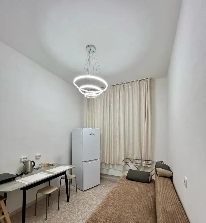 Сдается однокомнатная квартира на Лесников 55 - Аренда квартир (Недвижимость) в Красноярск