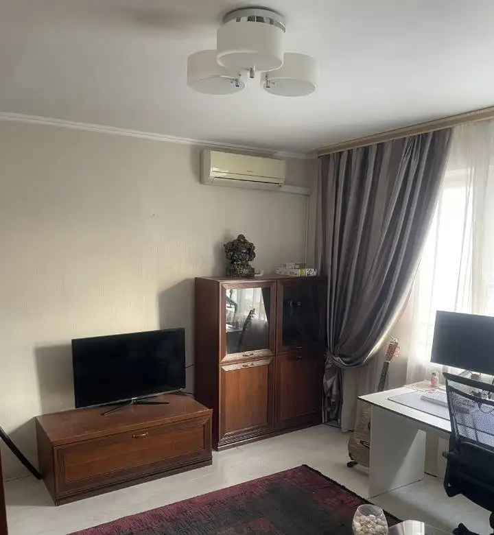 Сдается двухкомнатная квартира на Взлетной - Аренда квартир (Недвижимость) в Красноярск