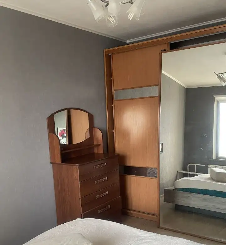 Сдается двухкомнатная квартира на Взлетной - Аренда квартир (Недвижимость) в Красноярск