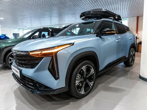 Обвал цен на Geely с автокредитом без первого взноса - Запчасти в Таганрог