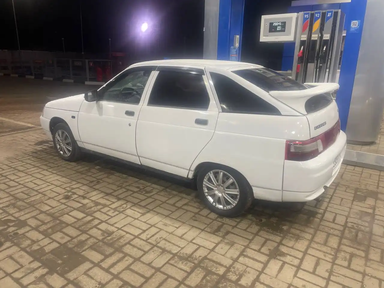 ВАЗ 2112 2001 года