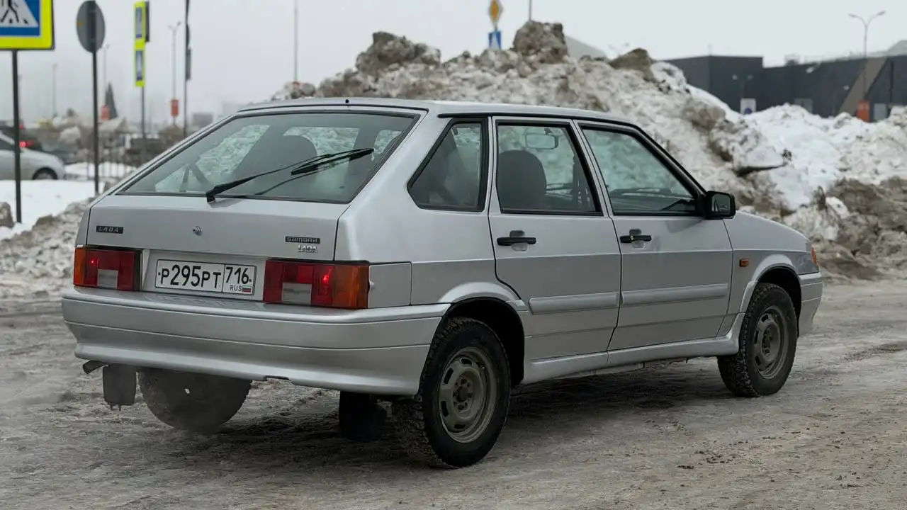 Lada 2114 2011 года